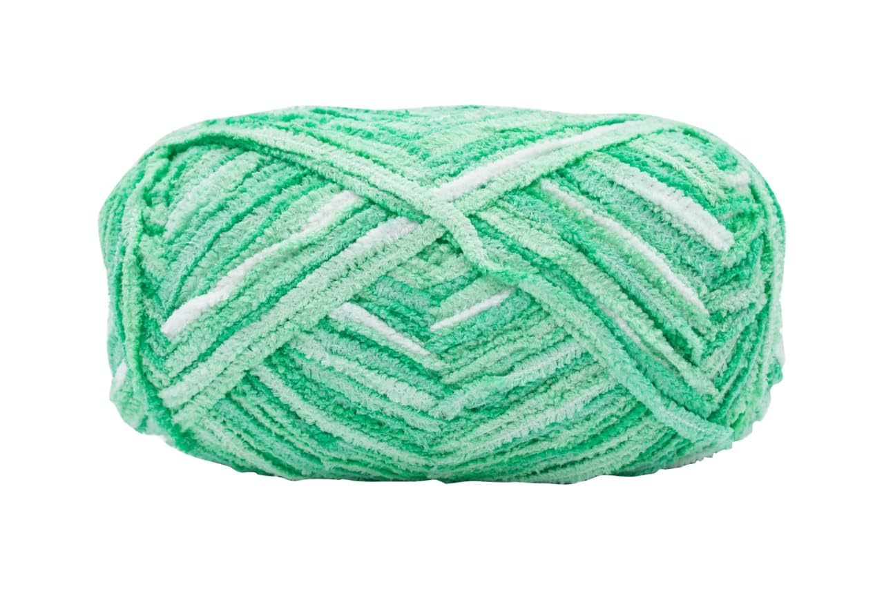KNIT GEMS Extra Soft Blanket Yarn Wool, Plush & Cuddly, Wool Yarn | Supersoft Hand Knitting Wool Ball | Suitable for Blankets | Craft | Babywear | Baby Blankets | Muffler ( 1 Ball/200 Gram)